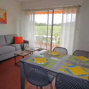  Appartement T3 150 M De La Plage, Climatisation, Piscine Et Parking Privatif - France